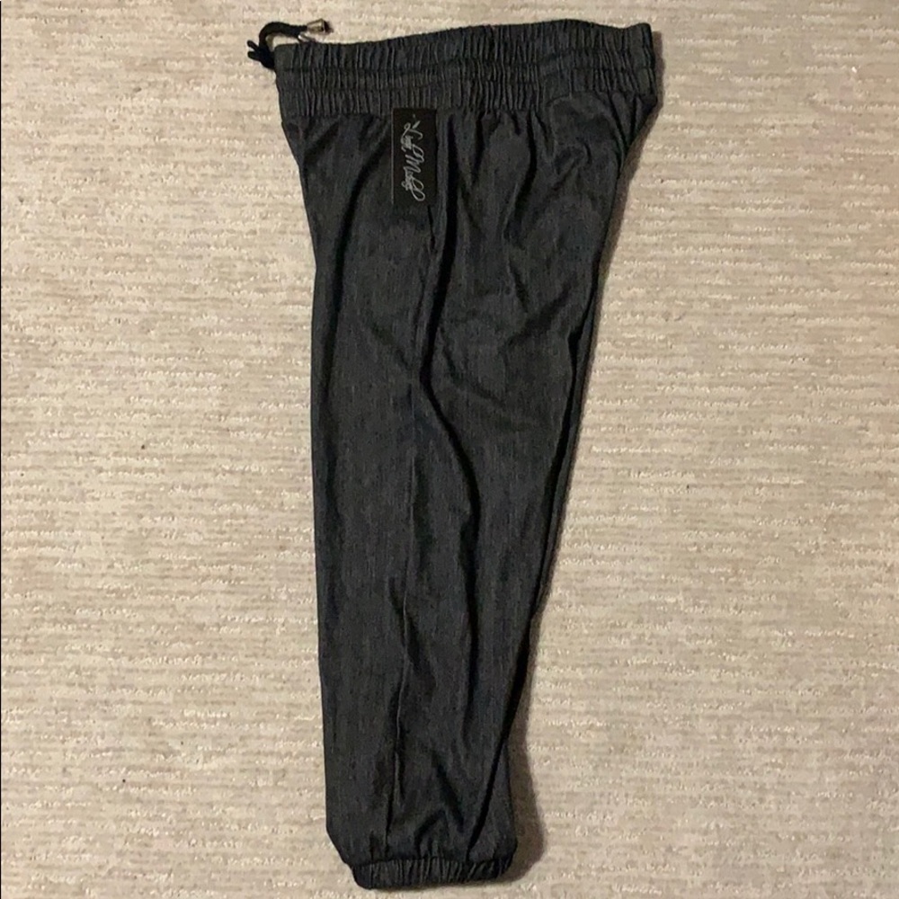 Linda Michael Capri pants size L/XL drawstringNew